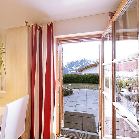 Haus Battlogg Apartament *