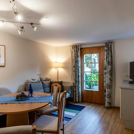 Haus Battlogg Apartament